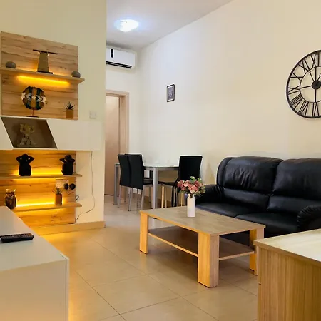 In South Part Malta Apartament *