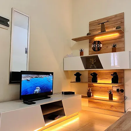 Perfectly Located For Valletta, Three Cities & South Malta *