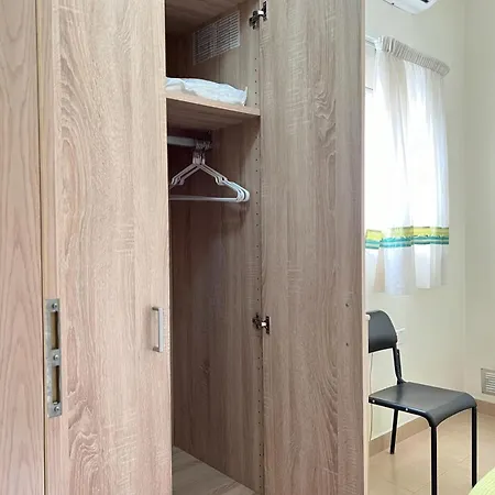 Perfectly Located For Valletta, Three Cities & South Malta Paola